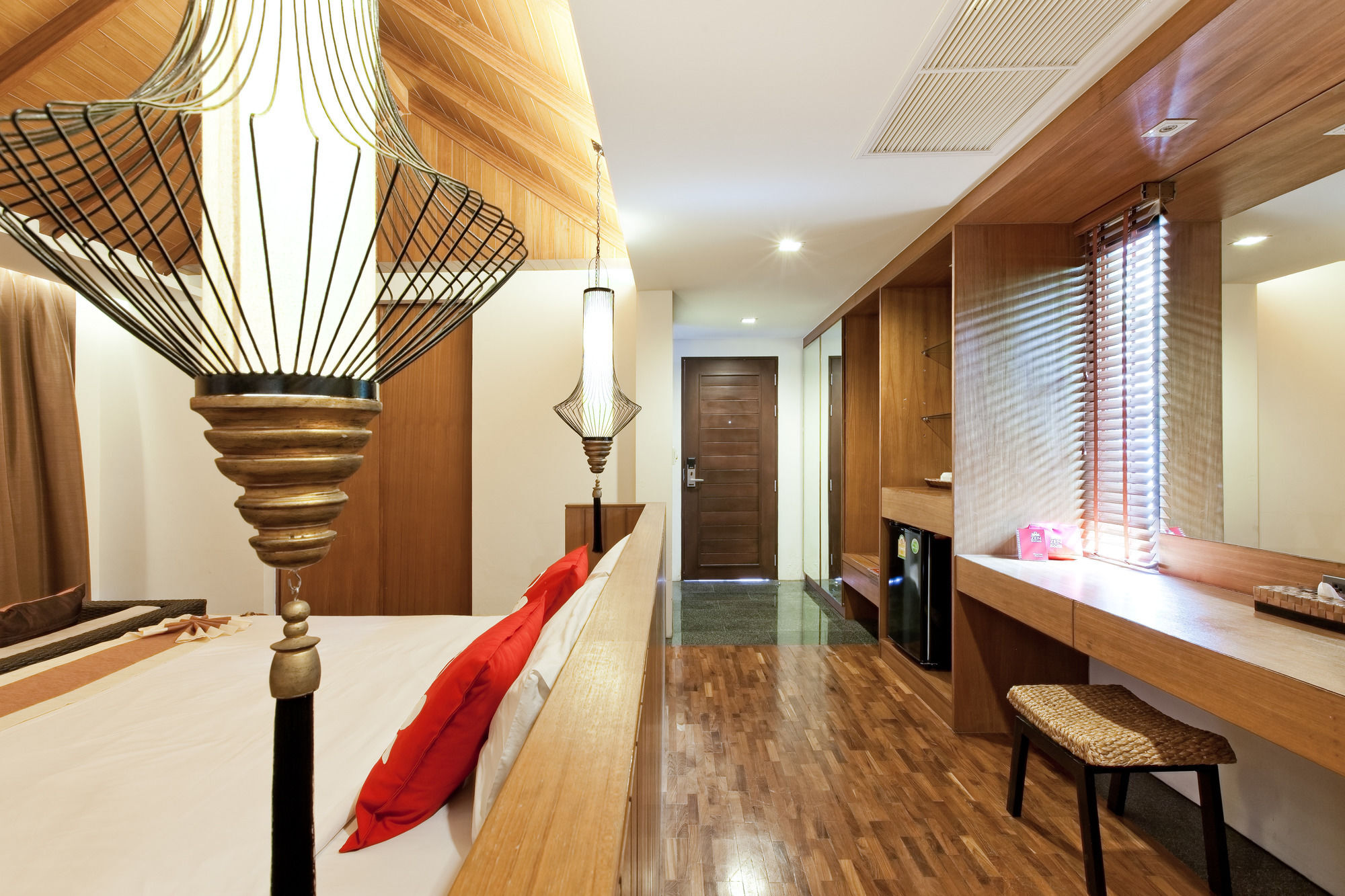 Hotel Zen Premium Chalong Phuket Exterior foto